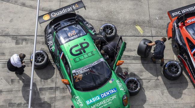 Porsche 186813 1 1024X683